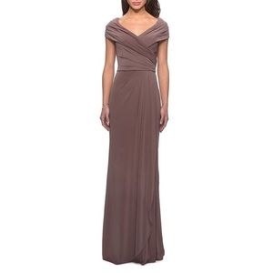 La Femme Short-Sleeve Ruched Jersey Gown Dress